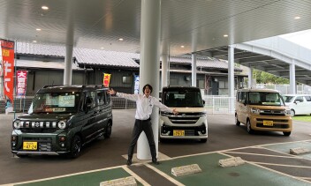 新型スペーシア３台すべておいてあります！！
